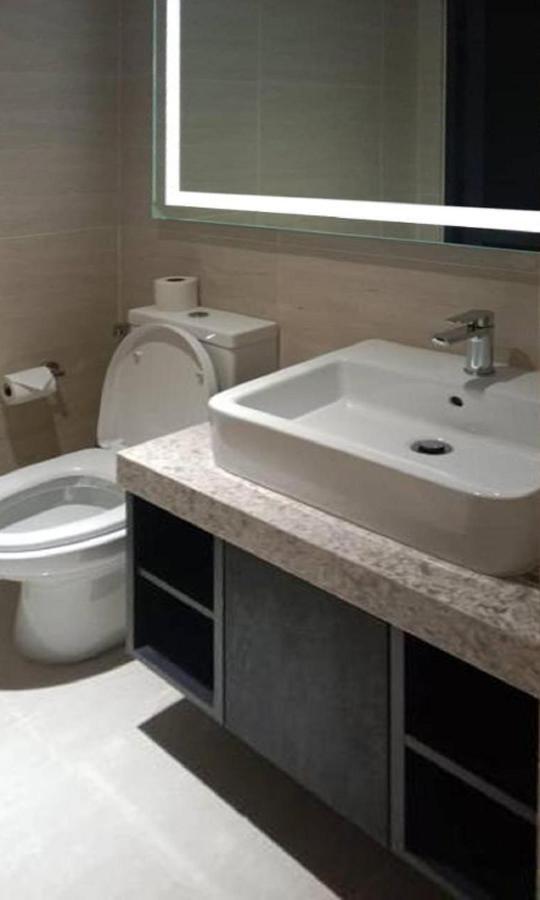 Star Klcc By Ar Hosp Apartment Куала Лумпур Екстериор снимка